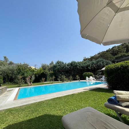 Gialos Villas 1-2 With A Private Pool 米克罗斯雅洛斯 外观 照片
